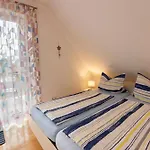 Apartment Ingrid Heyes
