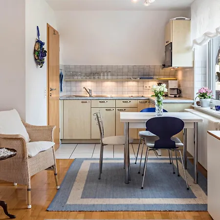 Apartment Ingrid Heyes